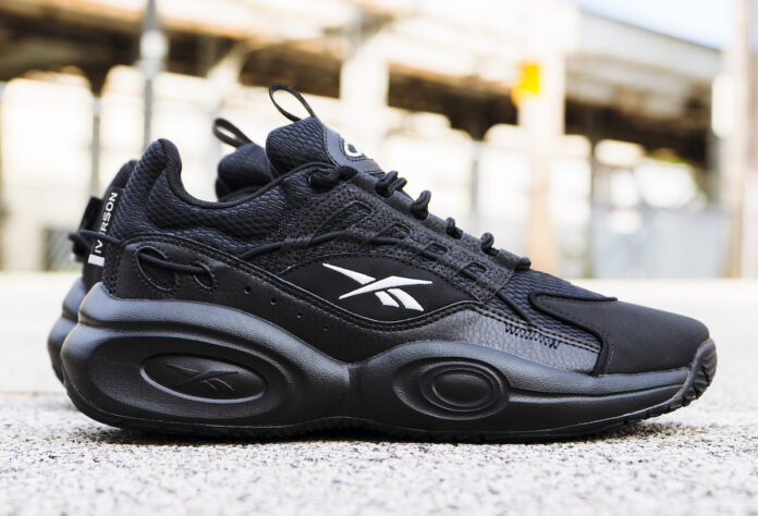 reebok solution mid black