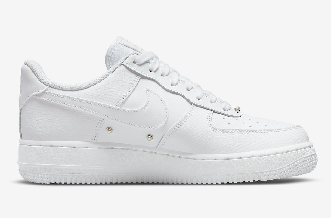 Nike Air Force 1 Pearl DQ0231-100 Release Date