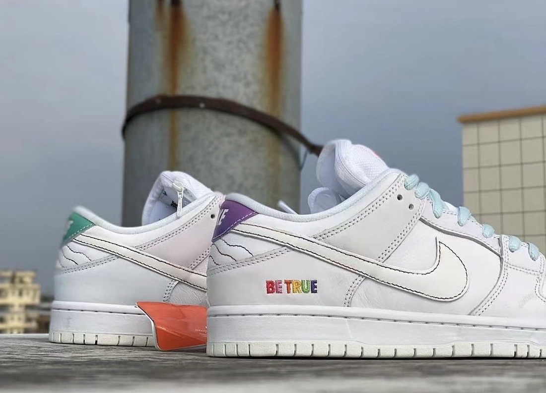 nike sb dunk mid premium tv shows 2022 Release Date