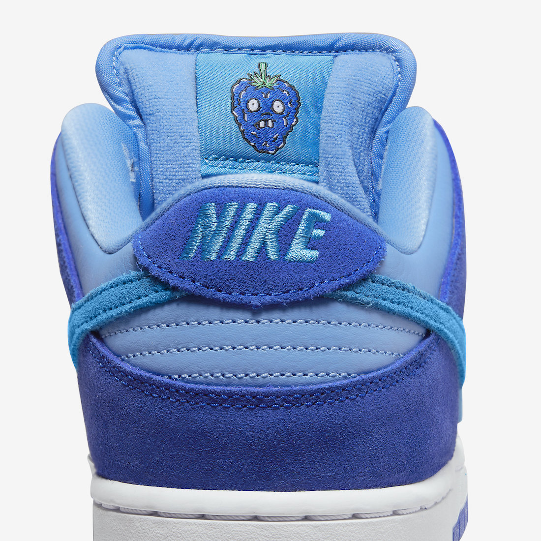 Nike SB Dunk Low Azul Frambuesa DM0807-400 Fecha de lanzamiento