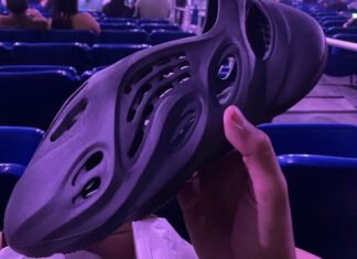 yeezy foam runner purple