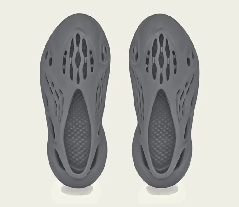 adidas Yeezy Foam Runner Onyx HP8739 Release Date | SBD