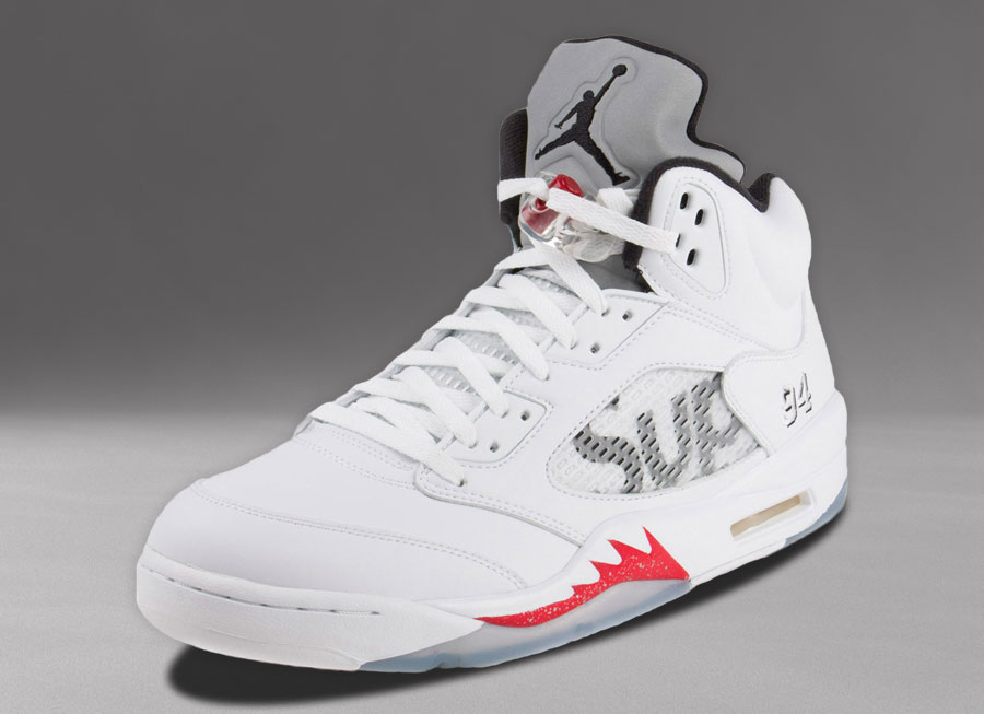 Supreme x Air Jordan 5 Retro 'White' 824371-101