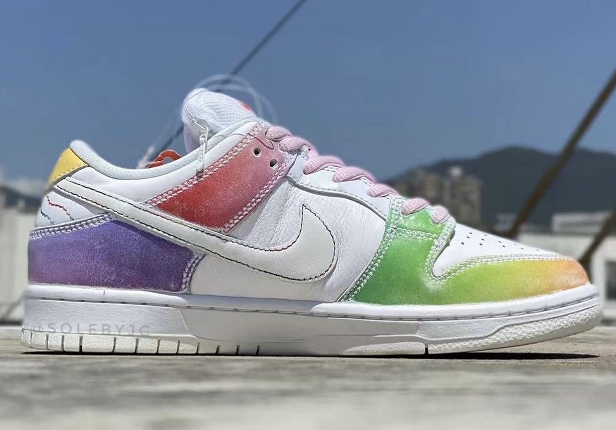 nike sb dunk mid premium tv shows Release Date
