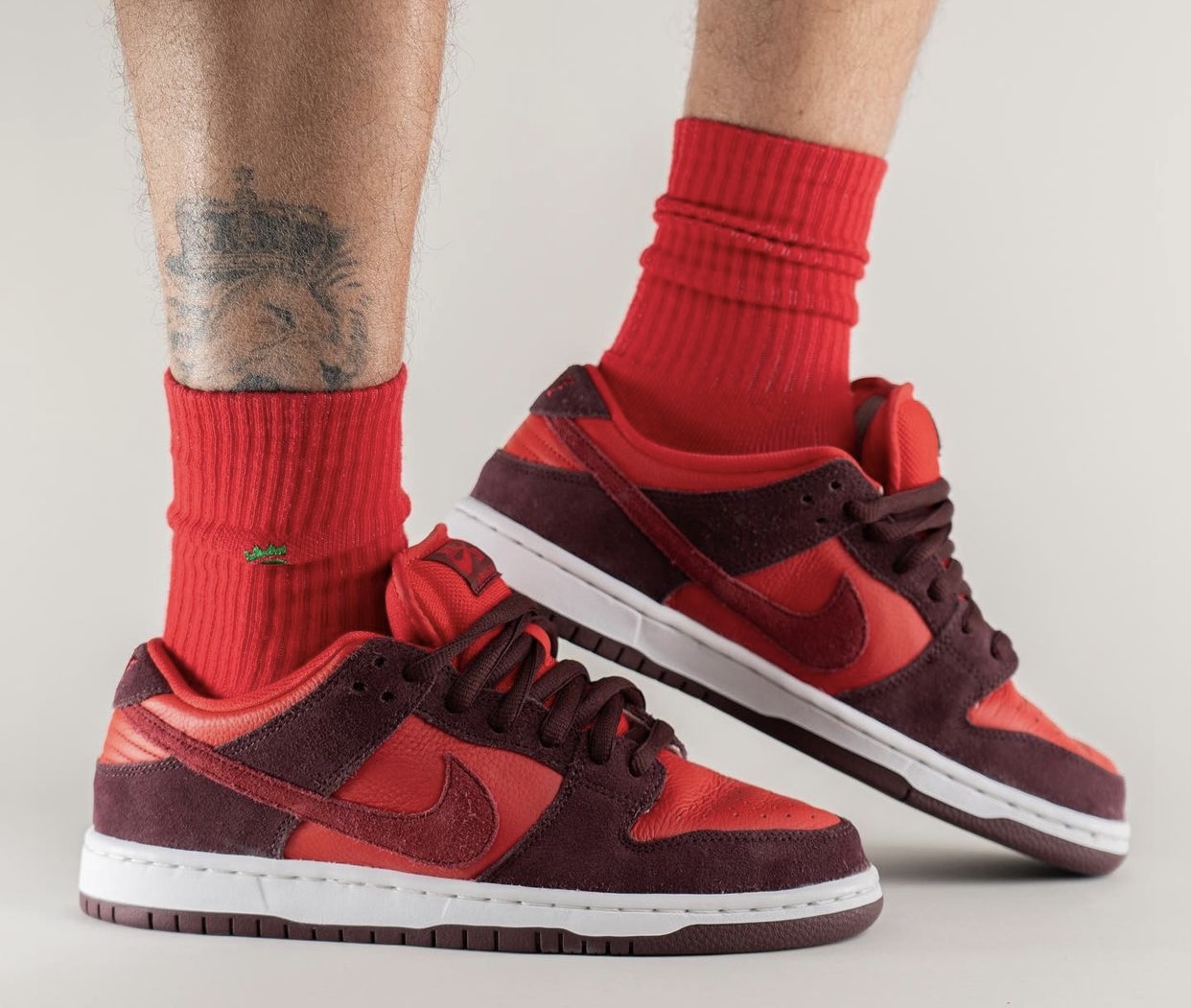 Nike SB Dunk Low Cherry DM0807-600 Release Date | SBD