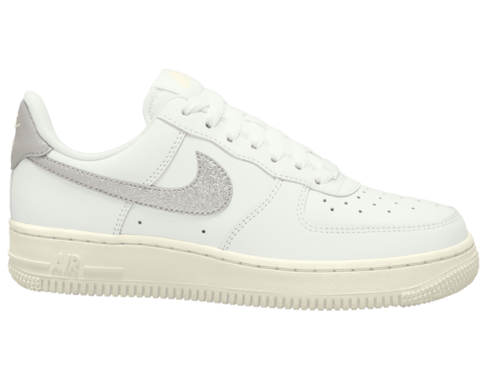 af1 silver swoosh