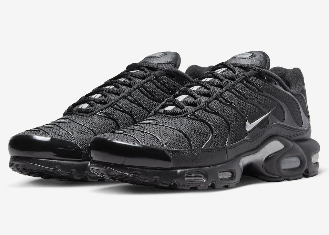 Nike Air Max Plus Black Silver DX8971-001 Release Date