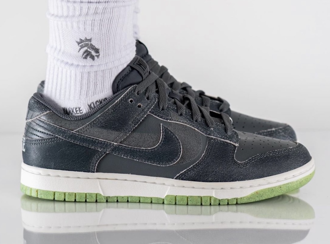 nike dunk low phantom grey