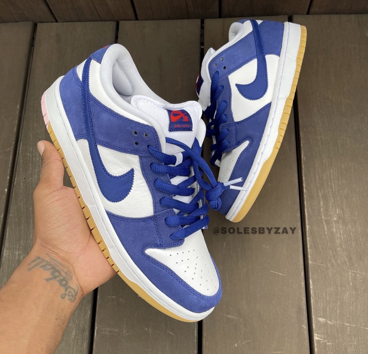 Nike ring SB Dunk Low Los Angeles Dodgers DO9395 400 Release Date 2