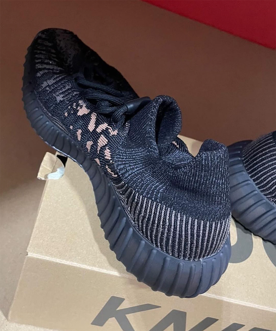 adidas Yeezy Boost 350 V2 CMPCT Slate Carbon HQ6319 Release Date