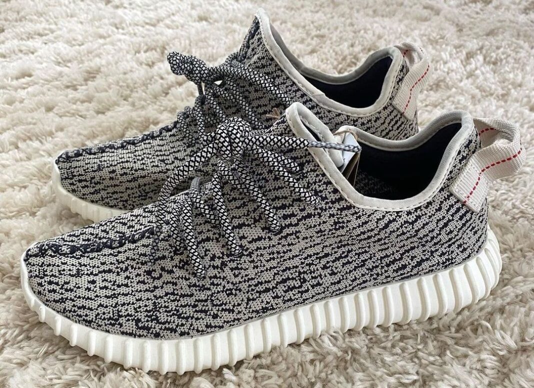 2022 adidas Yeezy Boost 350 Turtle Dove Release Date 1068x777