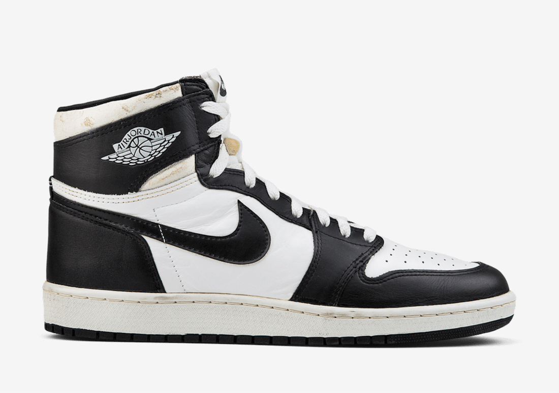 air jordan 1 black and white release date