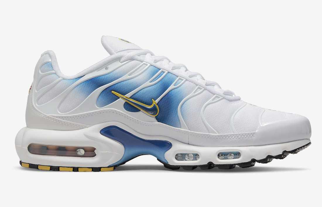 Nike Air Max Plus Spray Paint Swoosh DX8962-100 Release Date