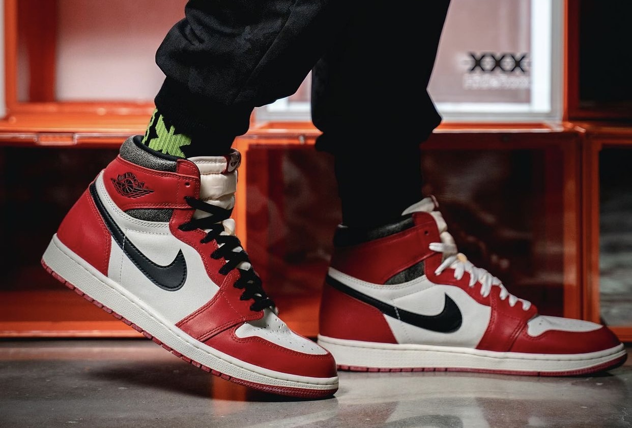 Air Jordan 1 Chicago Reimagined Lost and Found DZ5485-612 Release 