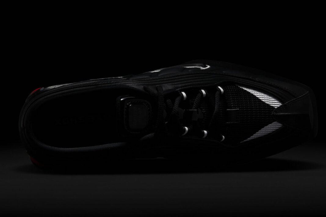Martine Rose x Nike Shox MR4 DQ2401-001 100 002 Release Date | SBD