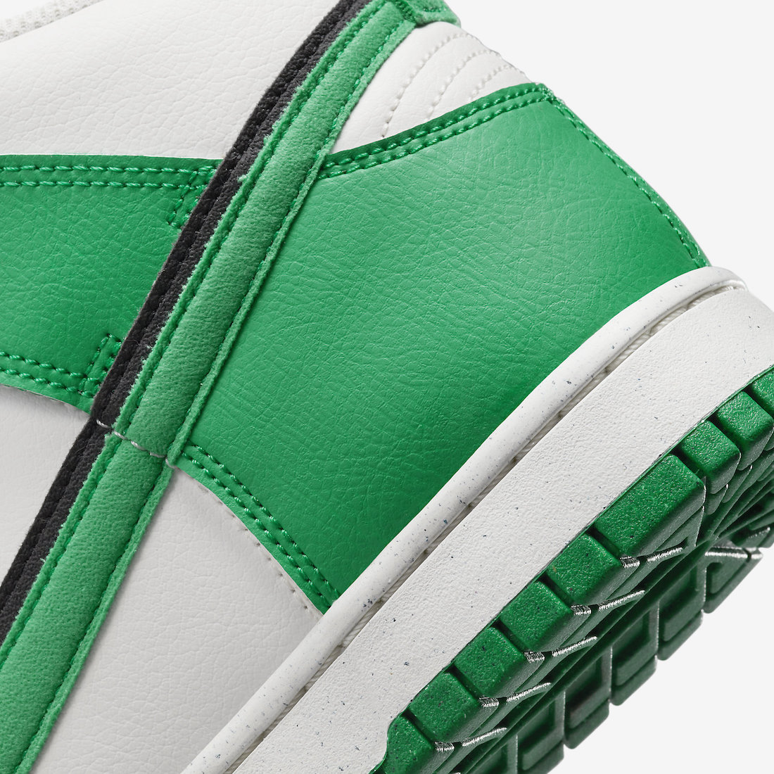 Nike Dunk High Retro SE Stadium Green DO9775-001 Release Date