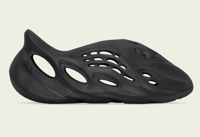 adidas Yeezy Foam Runner Onyx HP8739 2024