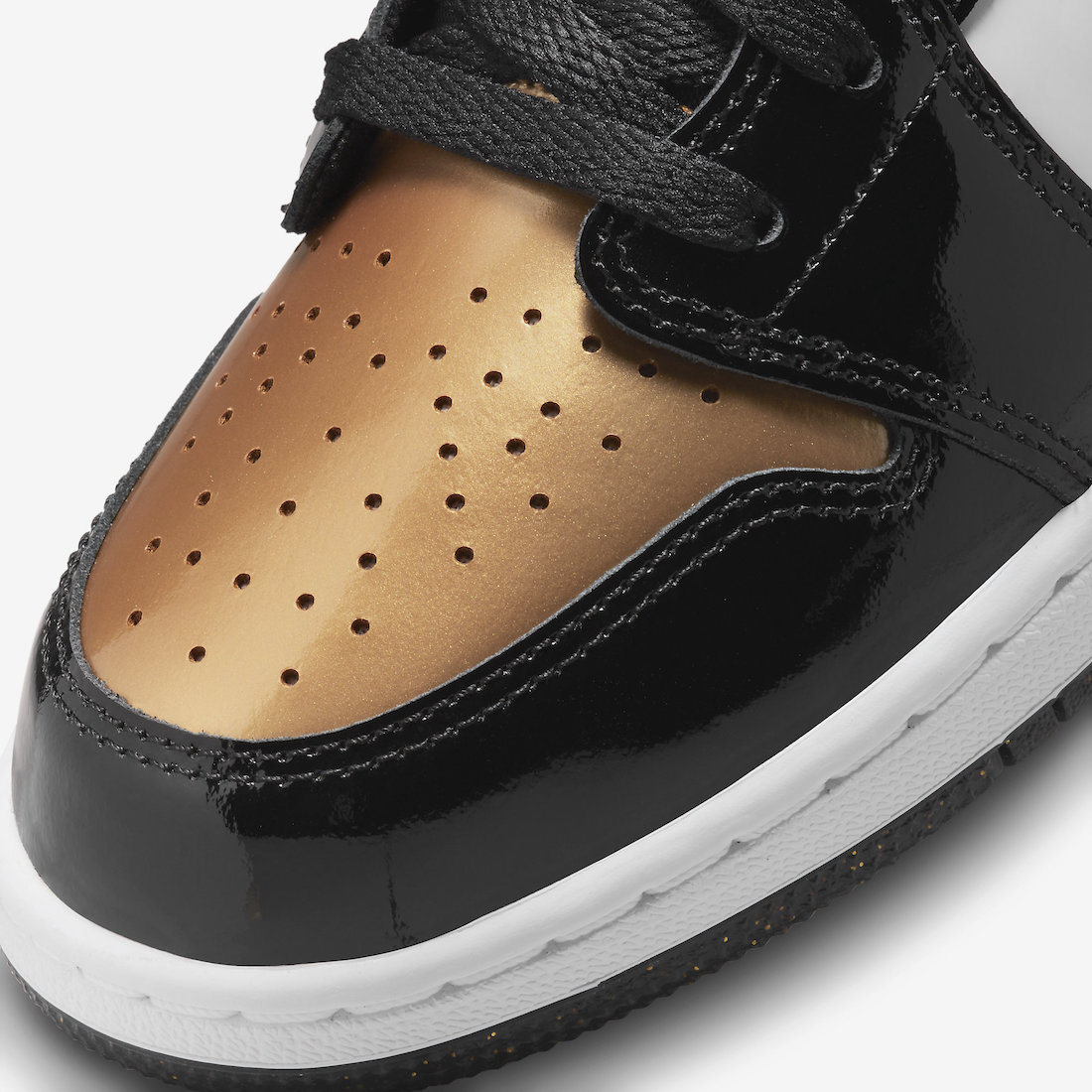Air Jordan 1 Low Gold Toe Kids DR6970-071 Release Date | SBD
