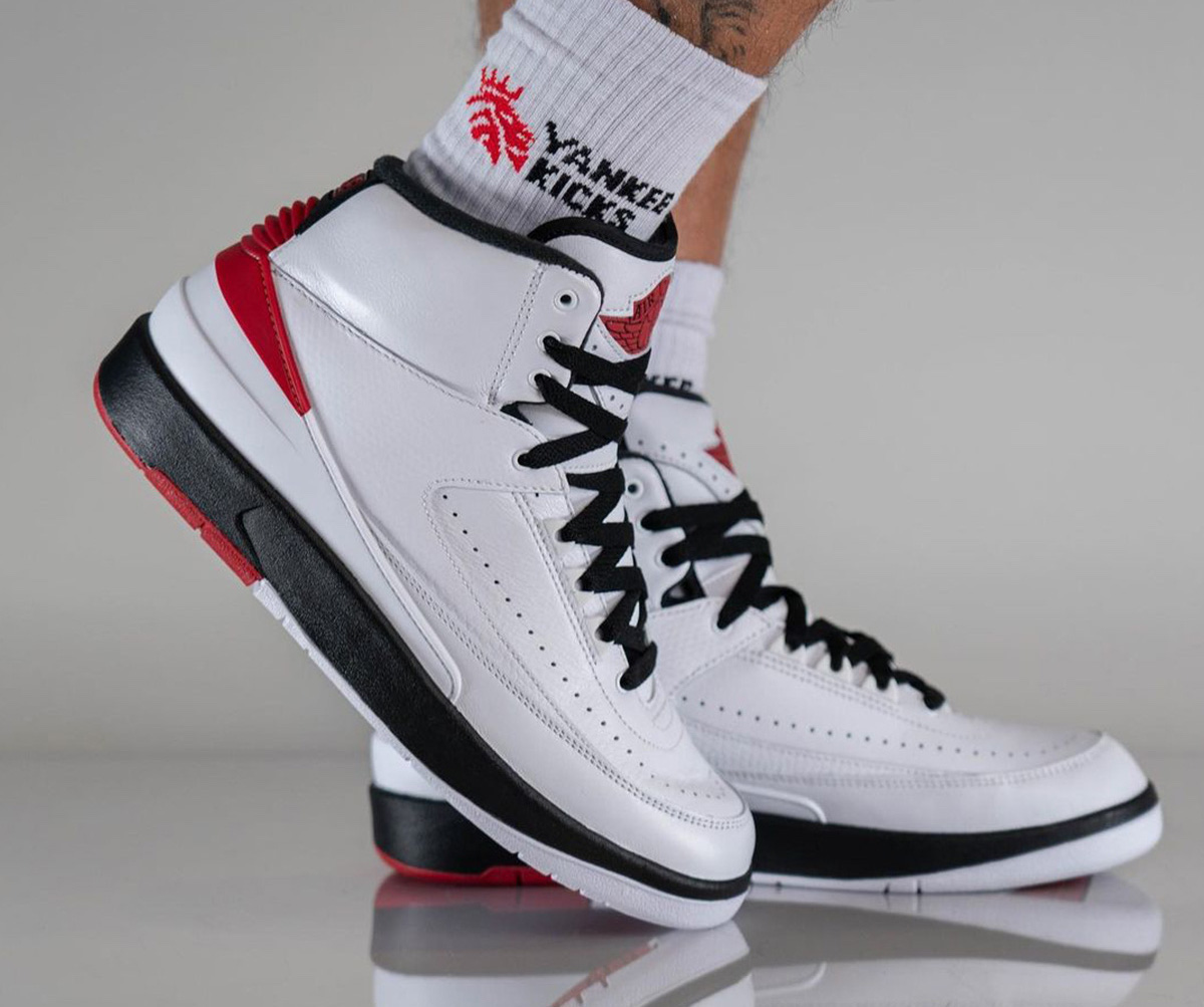 Nike Air Jordan 2 OG "Chicago"(2022) 29