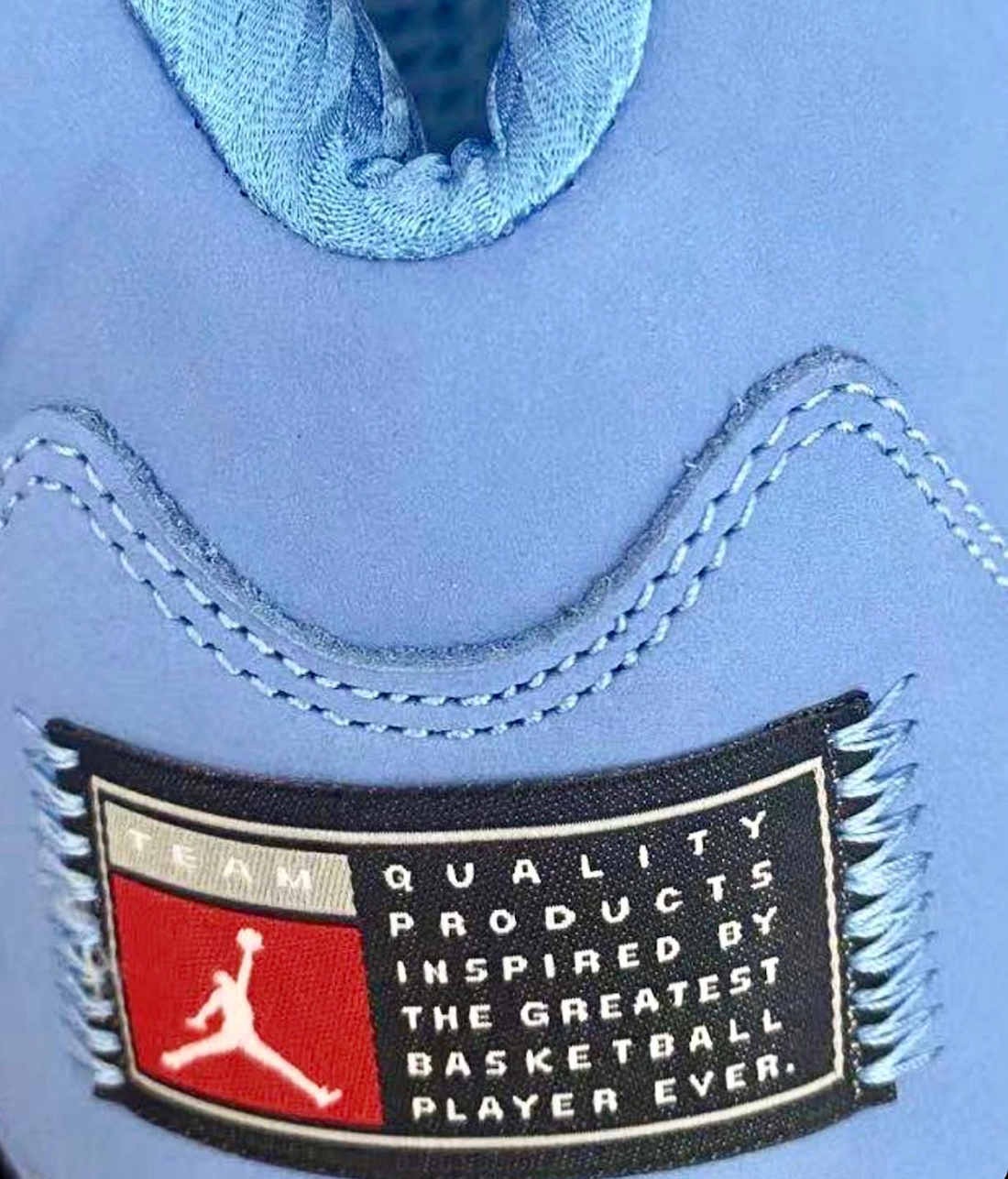 Мужские кроссовки Air Jordan 1 Mid Белый University Blue DV1310-401 Release Date