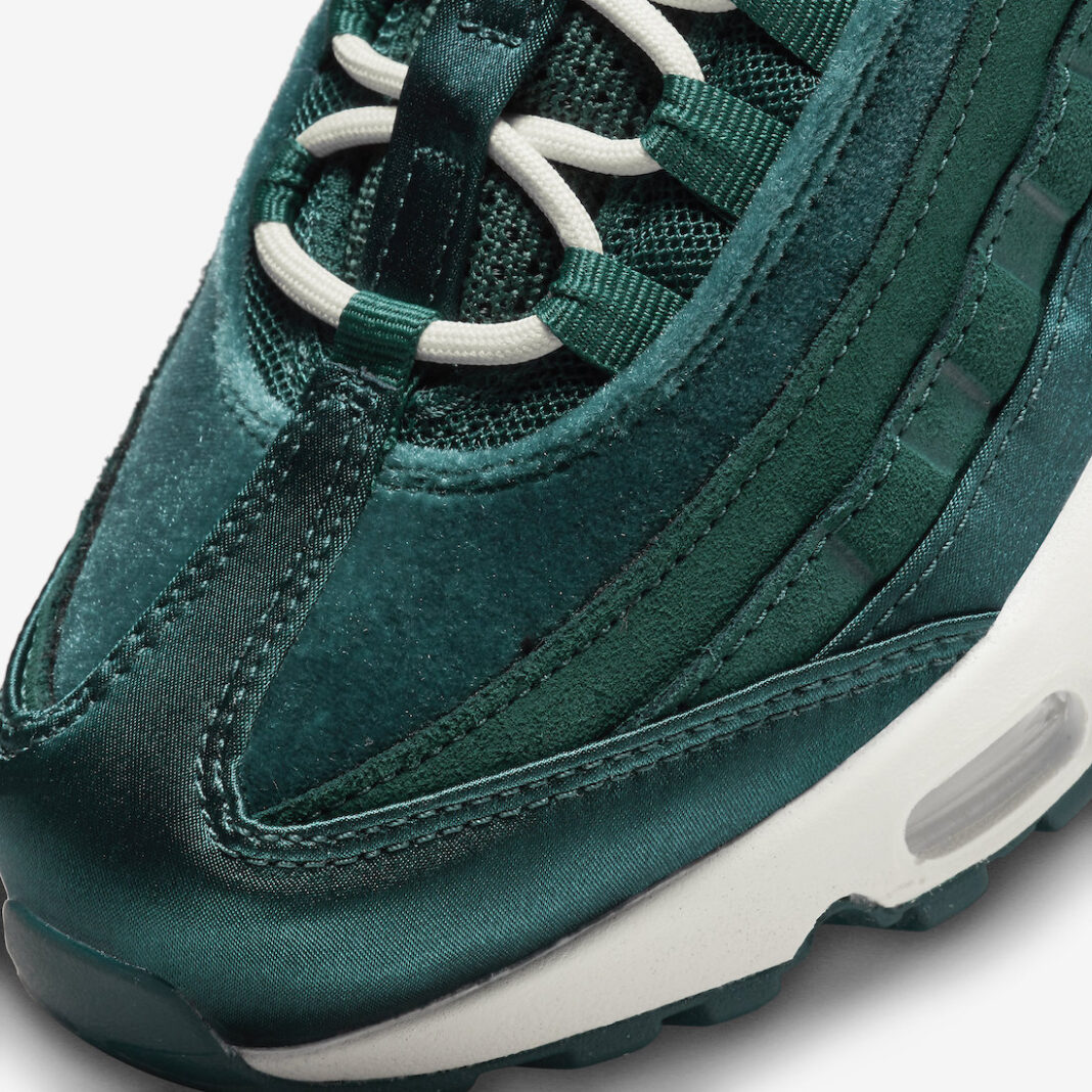 teal air max 95