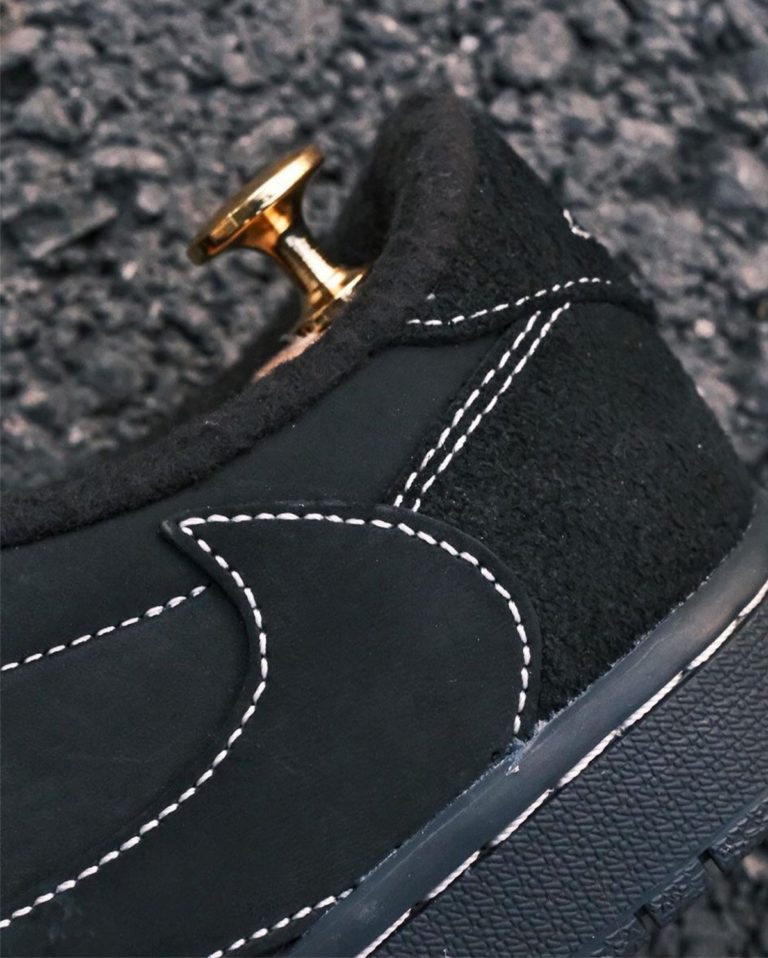 A Closer Look at the Travis Scott x Air Jordan 1 Low âBlack Phantomâ - Now HipHop News