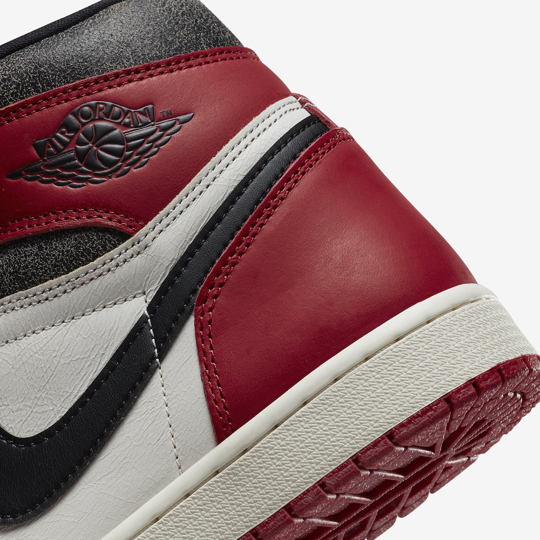 Air Jordan 1 Chicago Lost and Found DZ5485-612 Release Date