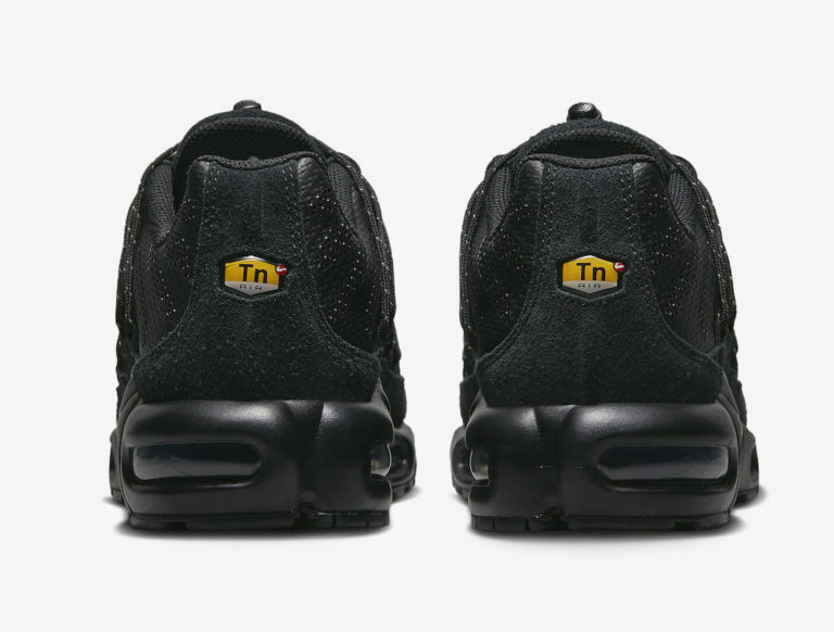 nike air max black reflective
