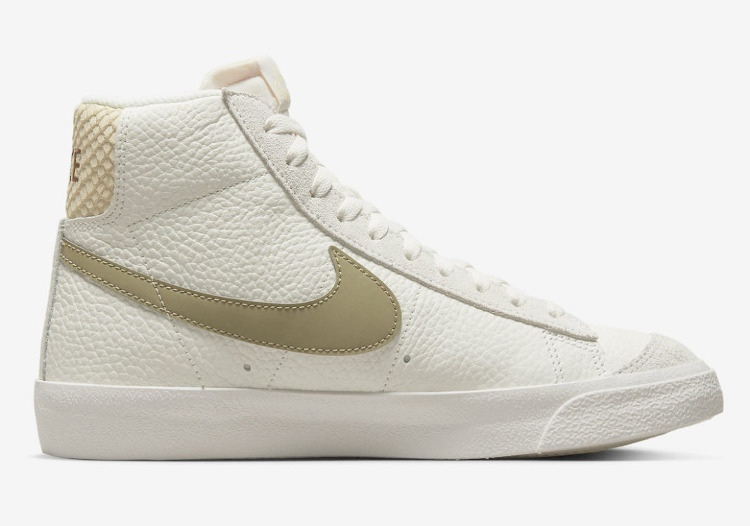 blazer mid reptile