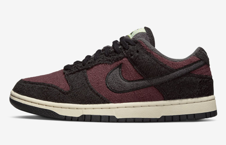 First Looks // Nike Dunk Low 