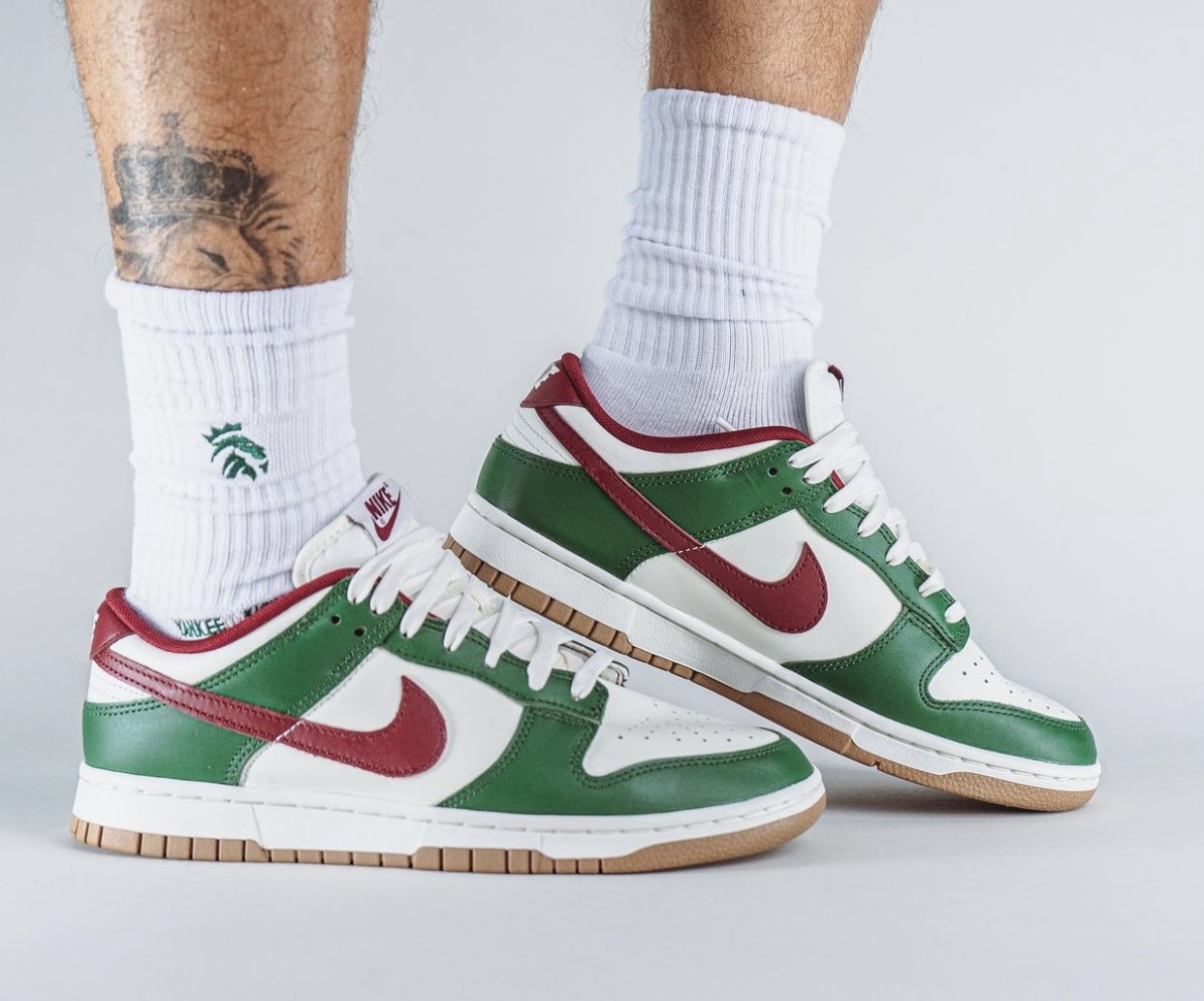 Nike Dunk Low Gorge Green Team Red Gum FB7160-161 Release Date
