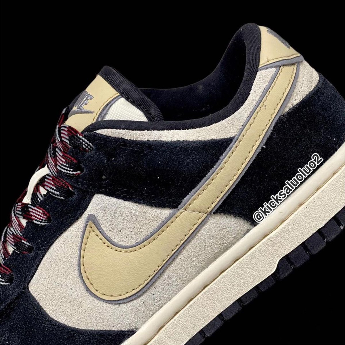 Nike Dunk Low Navy Suede Release Date 2