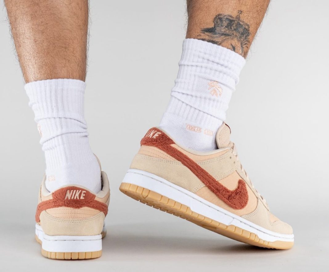 Nike Dunk Low Terry Swoosh Release Date | SBD