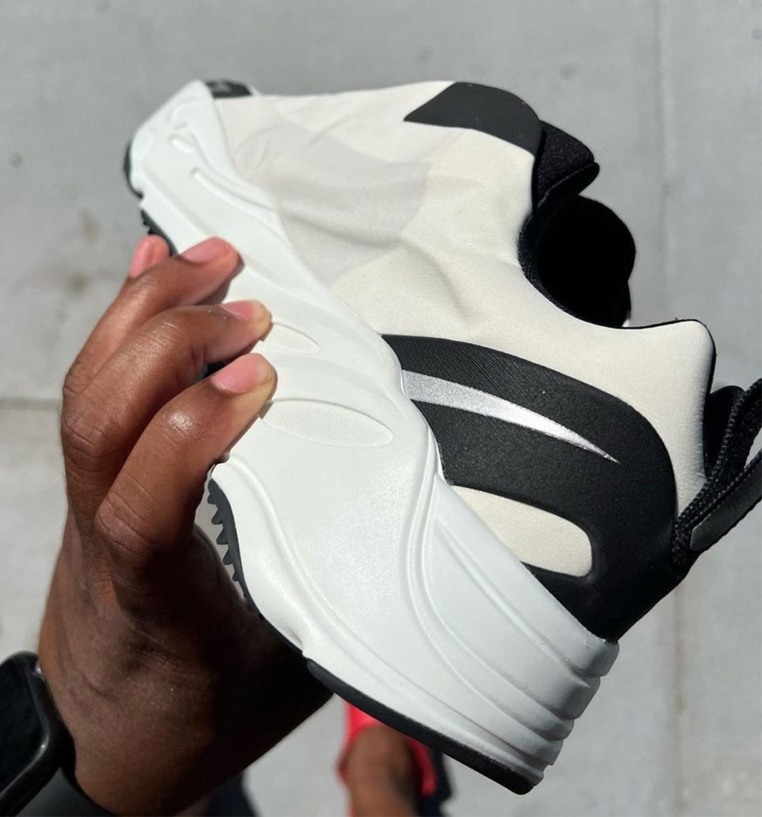 yeezy 700 sneaker news