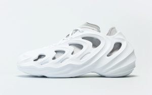 adifom q white grey