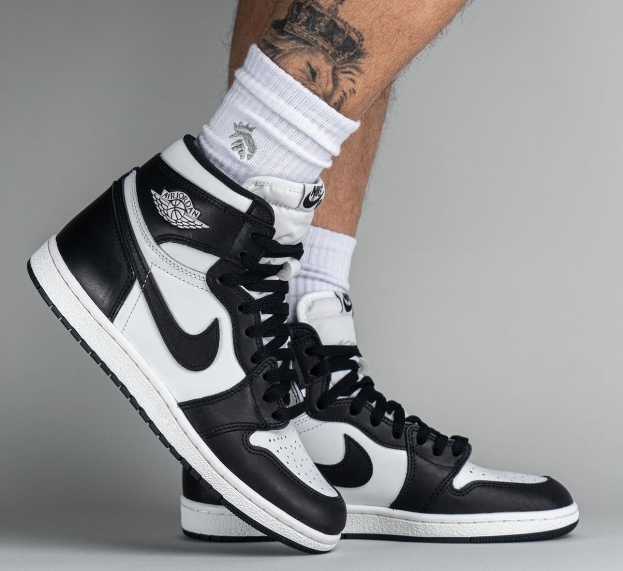 Air Jordan 1 High 85 Black White BQ4422-001 On-Feet