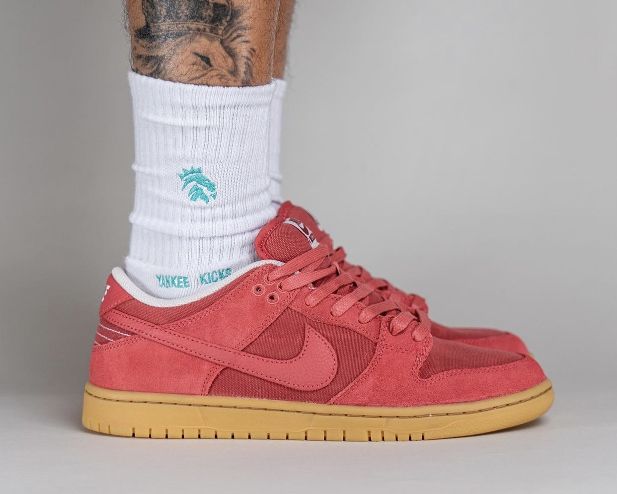 nike sb dunk red low