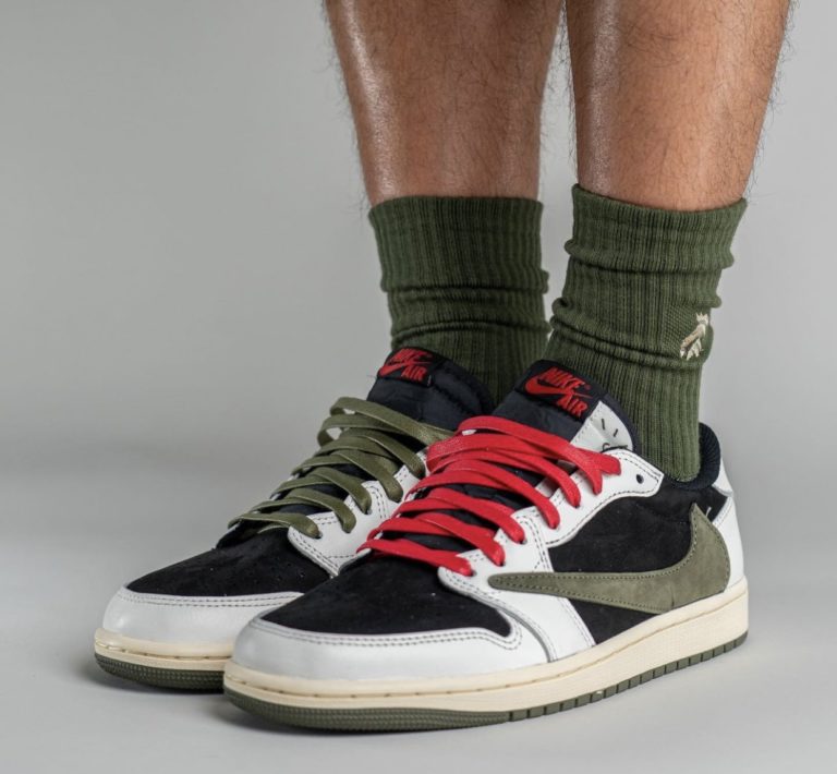 travis scott jordan 1 blue release date