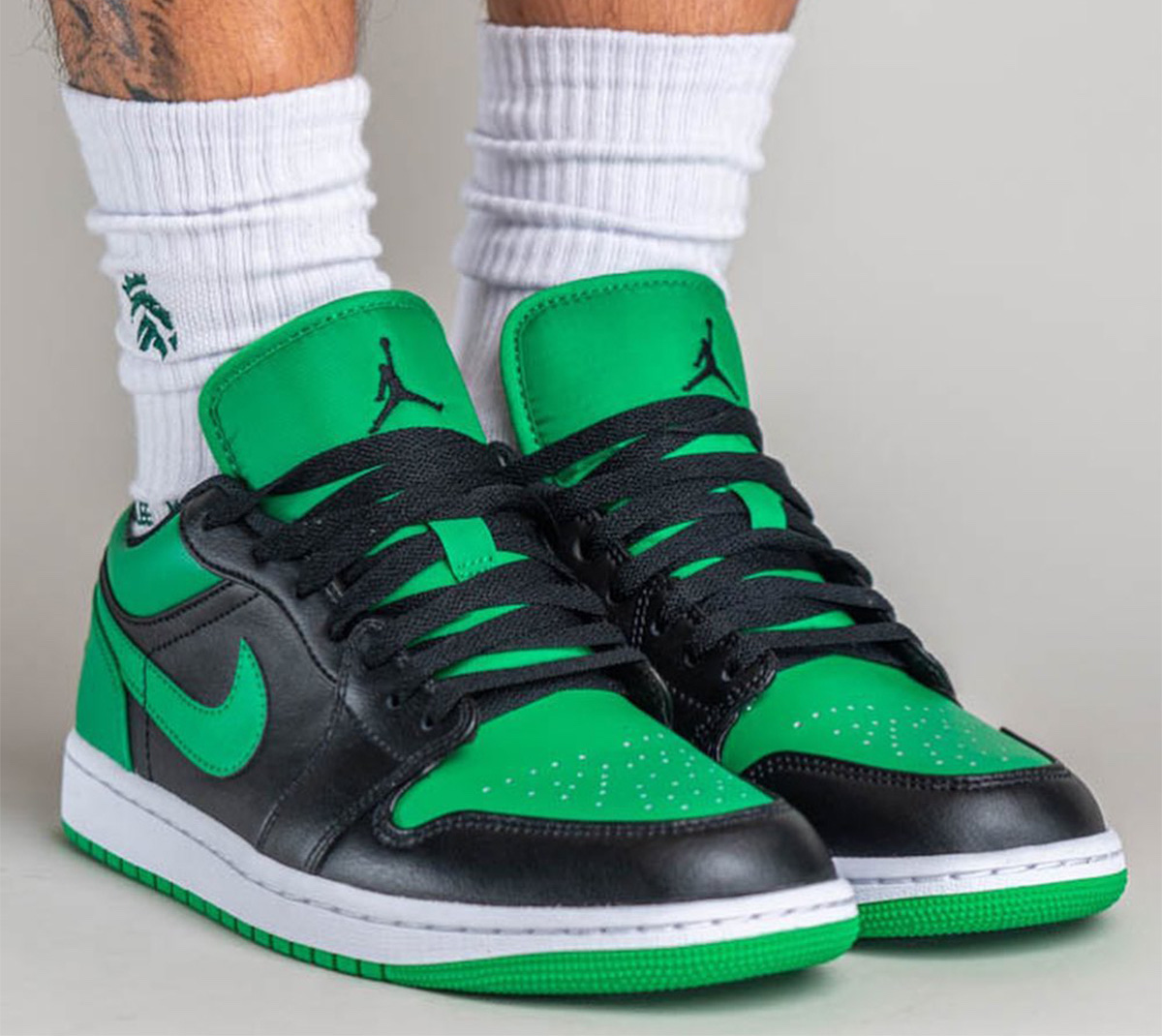 Air Jordan 1 Low Black Lucky Green 553558-065 Release Date On-Feet