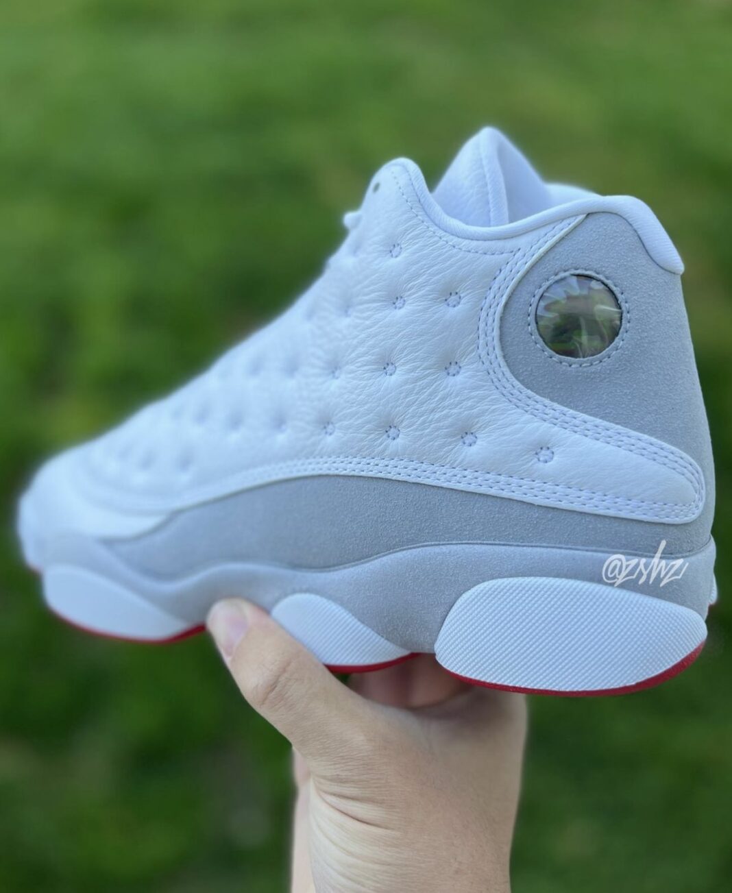 Air Jordan 13 Wolf Grey 414571-160 Release Date | SBD