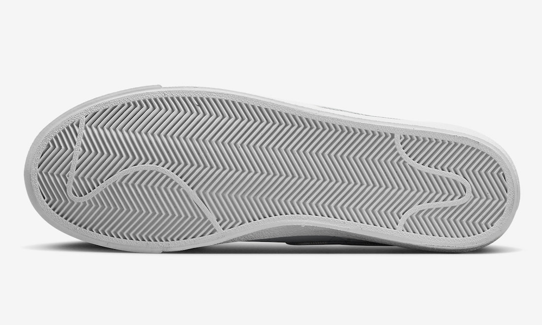 Nike Blazer Low Grey Plaid Tartan DV0801-001 Release Date Outsole