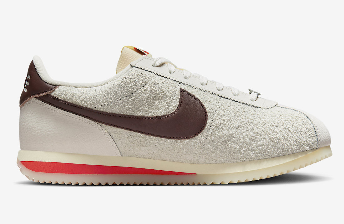Nike Cortez Light Sail Earth Orewood Brown FD2013-100 Release Date Medial