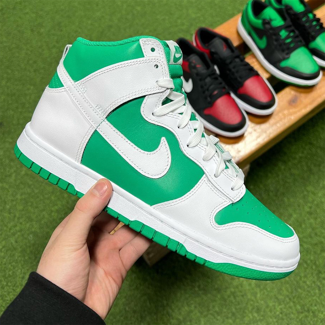 2023年Nike Dunk High以“白色/绿色”亮相
