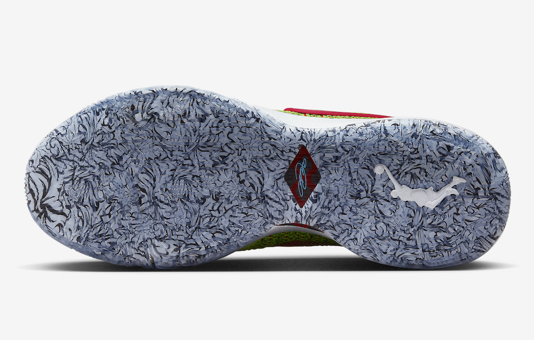 Nike LeBron 20 Christmas FJ4955-300 Release Date Outsole