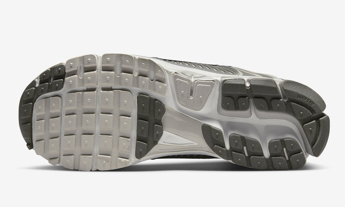 Nike Zoom Vomero 5 FD0791-012 Release Date