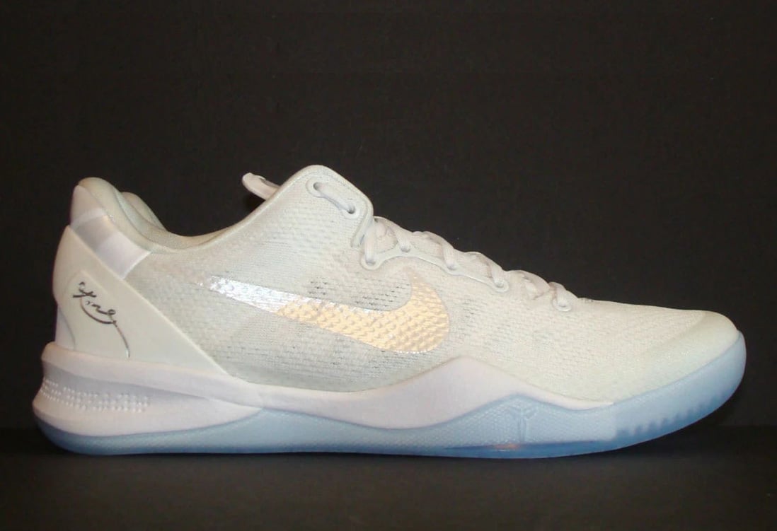 Nike Kobe 8 Protro“Triple White”2023年秋季发布
