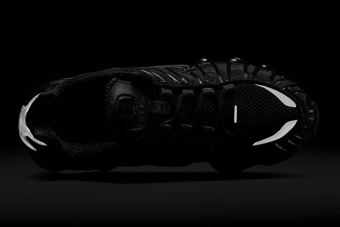 Nike Shox TL Black Metallic Hematite AR3566-002 Release Date 3M Reflective