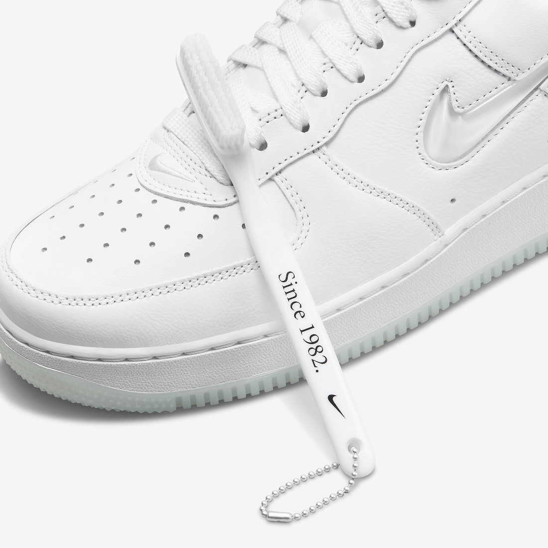 Nike Air Force 1 Low White Jewel FN5924-100 Release Date Toothbrush