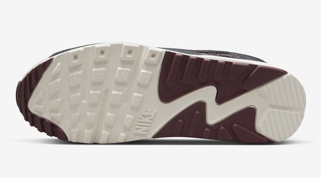 Nike Air Max 90 Burgundy Crush DQ4071-004 Release Date Outsole