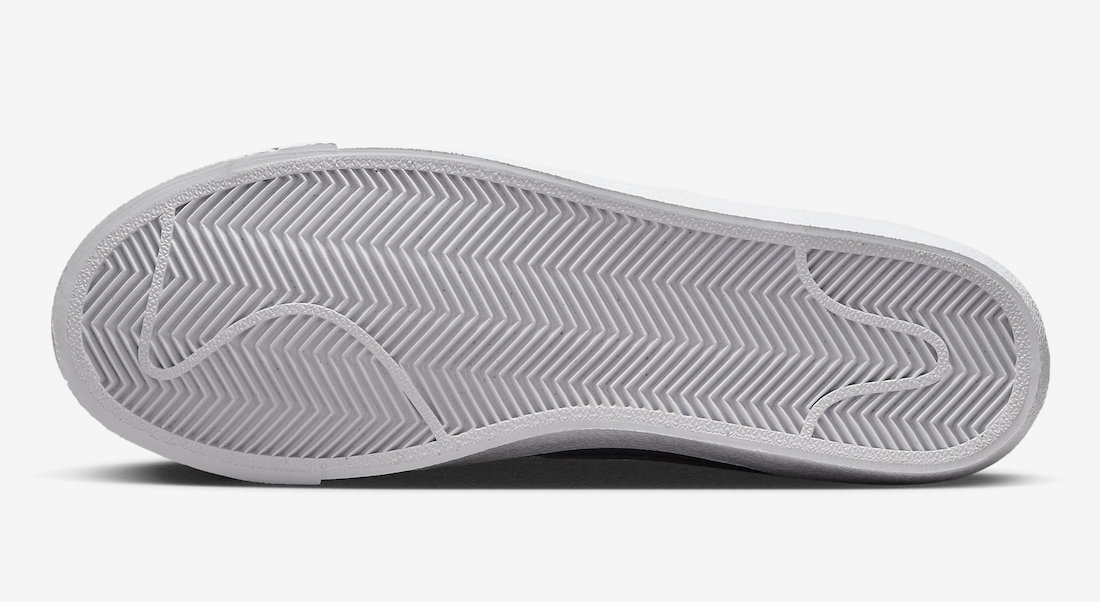 Nike Blazer Mid Denim DX5550-400 Release Date Outsole